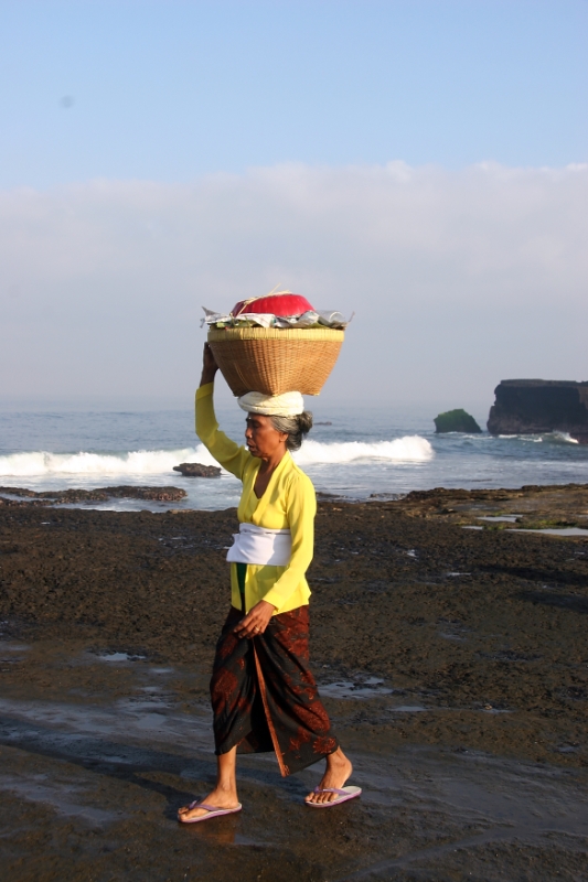 Tanahlot temple, Bali Indonesia 1.jpg - Indonesia Bali Tanahlot temple